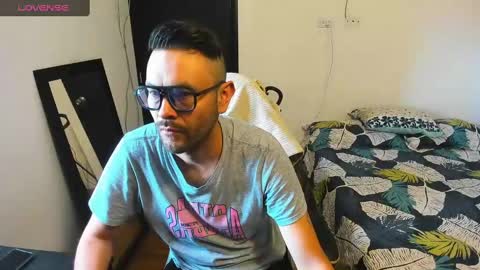 Tangerine Penaut online show from 02-03-25, 08:24