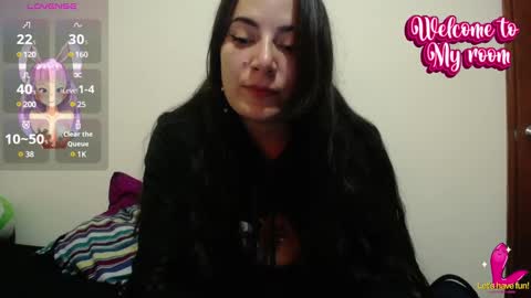 Snapshot of pearl_3 chatting on 03-05-25, 04:02 Pearl online show from 03-05-25, 04:02