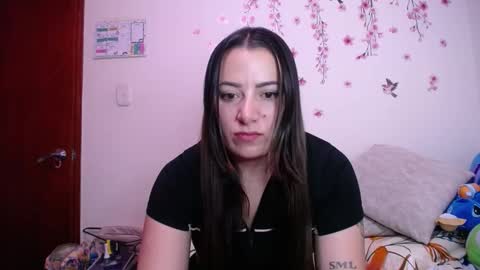 Pearl online show from 02-25-26, 04:00