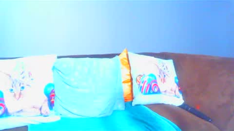 Pearl online show from 02-22-25, 04:18