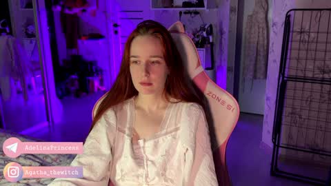 Snapshot of pearlprincess_ chatting on 02-07-25, 03:23 Adelina online show from 02-07-25, 03:23