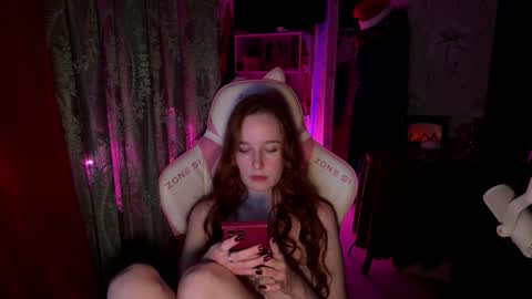 Adelina online show from 12-21-25, 09:11