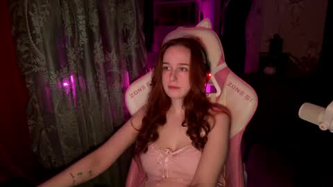 Adelina online show from 04-12-26, 03:50