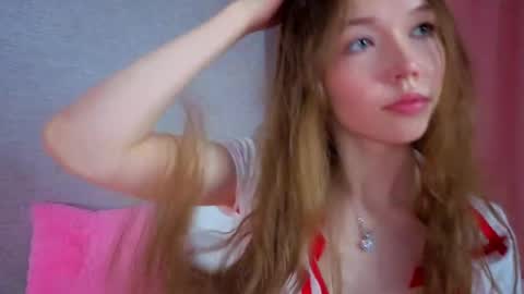 Snapshot of pearly_peach_ chatting on 05-09-26, 06:13 pearly_peach_ online show from 05-09-26, 06:13