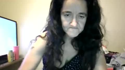 pebblezmeowkitty online show from 05-14-26, 05:58