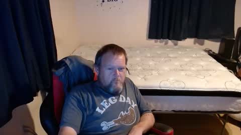 pecker40 online show from 11-23-25, 10:42