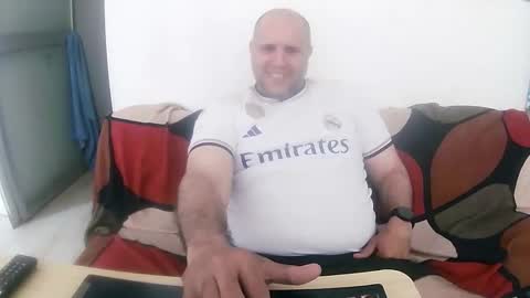 Pedro online show from 10-05-25, 03:43