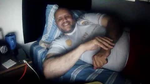 Pedro online show from 10-14-25, 04:35