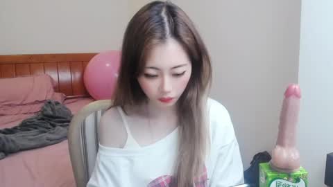 rose online show from 04-26-26, 10:24