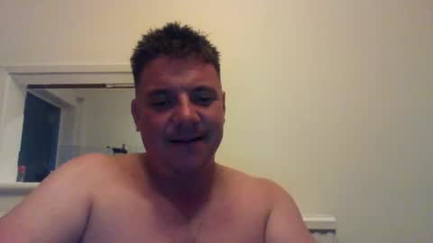 pedrok87 online show from 07-11-26, 03:09