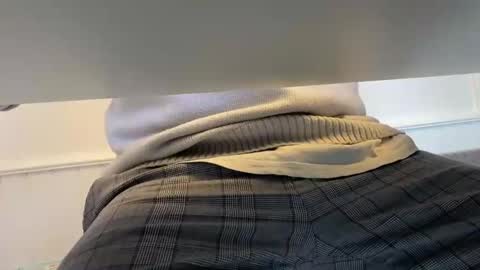 Snapshot of pedroserrano2000 chatting on 02-05-25, 08:54 PedrOO OO online show from 02-05-25, 08:54