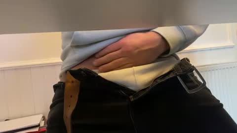 Snapshot of pedroserrano2000 chatting on 03-12-25, 04:56 PedrOO OO online show from 03-12-25, 04:56