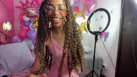 Snapshot of peneelopeecute chatting on 12-10-24, 06:38 peneelopeecute online show from 12-10-24, 06:38