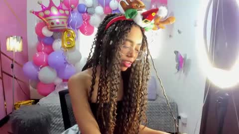 Snapshot of peneelopeecute chatting on 12-13-24, 08:47 peneelopeecute online show from 12-13-24, 08:47