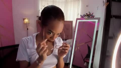 Snapshot of peneelopeecute chatting on 02-25-25, 04:42 peneelopeecute online show from 02-25-25, 04:42