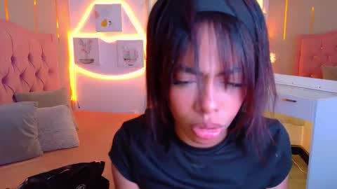 Snapshot of peneelopeecute chatting on 05-04-26, 09:44 peneelopeecute online show from 05-04-26, 09:44