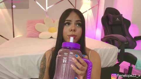 Nana online show from 11-16-25, 05:57