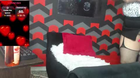 penelope_sweet1 online show from 10-17-25, 07:05