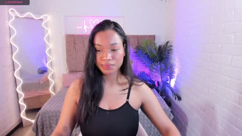 penelope online show from 01-04-25, 04:01