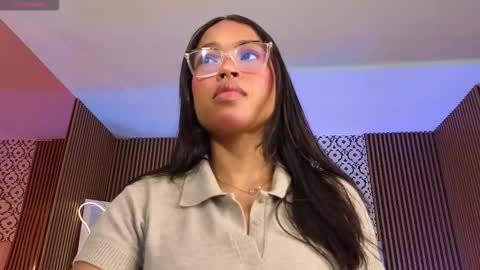 Snapshot of penelope_tay chatting on 02-18-26, 03:24 penelope online show from 02-18-26, 03:24