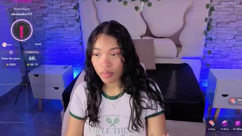 Snapshot of penelope_tay chatting on 03-09-26, 03:32 penelope online show from 03-09-26, 03:32