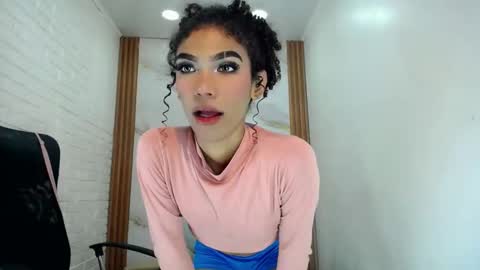 Penelopee Rouse online show from 10-08-25, 09:34