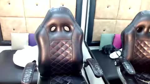 Penelopee Rouse online show from 11-13-25, 02:16