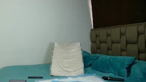 Snapshot of penelopemist chatting on 09-19-25, 10:10 penelopemist online show from 09-19-25, 10:10