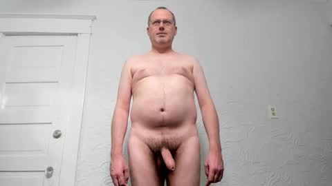 Snapshot of penis_dance chatting on 01-01-25, 01:47 Vincent Howard online show from 01-01-25, 01:47