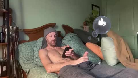 Snapshot of pennbubble chatting on 10-30-25, 04:30 Bubble Butt In Pennsylvania online show from 10-30-25, 04:30