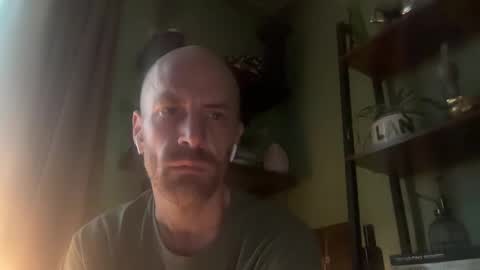 Snapshot of pennbubble chatting on 11-19-25, 12:38 Bubble Butt In Pennsylvania online show from 11-19-25, 12:38