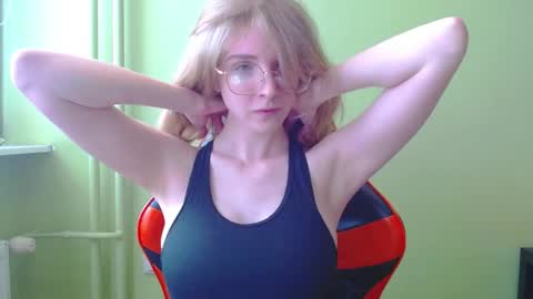 Penny online show from 04-10-26, 07:02