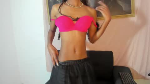 Snapshot of penpu chatting on 02-07-25, 01:22 online show from 02-07-25, 01:22