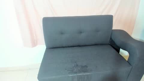 Snapshot of penpu chatting on 02-10-25, 01:11 online show from 02-10-25, 01:11