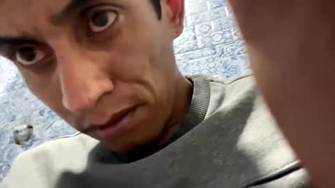 Snapshot of pepes939 chatting on 12-12-24, 08:03 pepe39 online show from 12-12-24, 08:03