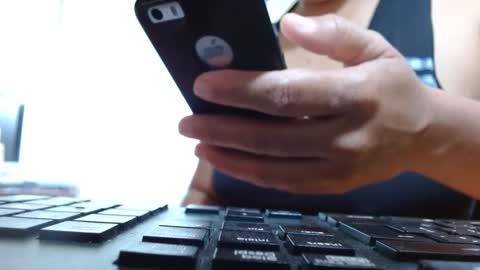 Megan online show from 11-19-25, 03:56