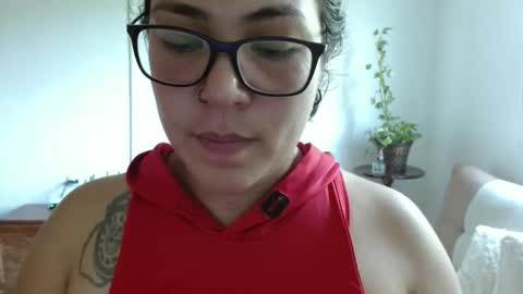 Megan online show from 05-08-26, 04:23