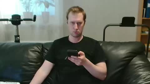 Snapshot of peppepang chatting on 06-08-26, 03:18 NordicBullForMilking online show from 06-08-26, 03:18