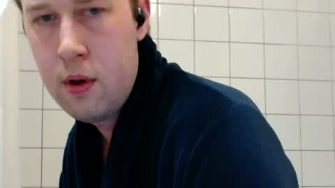 Snapshot of peppepang chatting on 06-14-26, 08:11 NordicBullForMilking online show from 06-14-26, 08:11