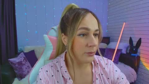 Snapshot of pepper_cat chatting on 02-17-25, 10:47 Dia online show from 02-17-25, 10:47