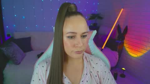 Snapshot of pepper_cat chatting on 09-09-25, 06:51 Dia online show from 09-09-25, 06:51