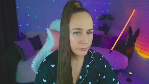 Snapshot of pepper_cat chatting on 09-18-25, 08:11 Dia online show from 09-18-25, 08:11