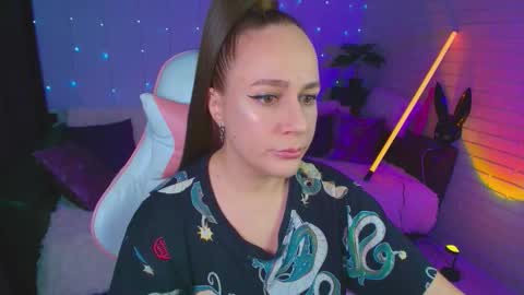 Snapshot of pepper_cat chatting on 11-05-25, 02:33 Dia online show from 11-05-25, 02:33