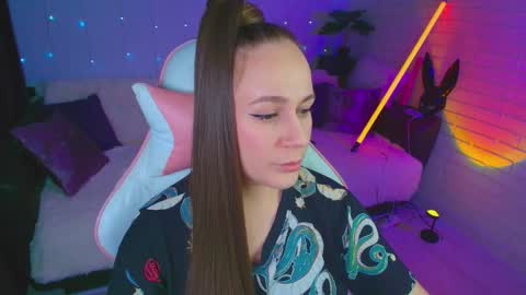 Snapshot of pepper_cat chatting on 11-12-25, 07:35 Dia online show from 11-12-25, 07:35