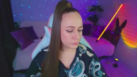 Snapshot of pepper_cat chatting on 11-15-25, 04:14 Dia online show from 11-15-25, 04:14