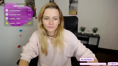 Mia online show from 10-11-25, 06:56