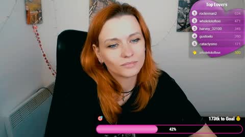 Mia online show from 04-10-26, 07:13