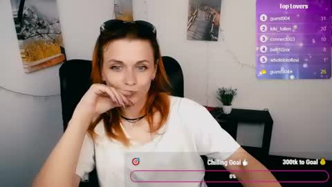 Mia online show from 06-12-26, 07:29