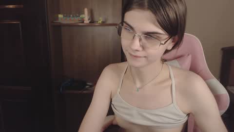 Farida online show from 12-10-24, 02:05