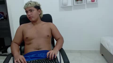 percibal_junior1 online show from 01-26-25, 05:23